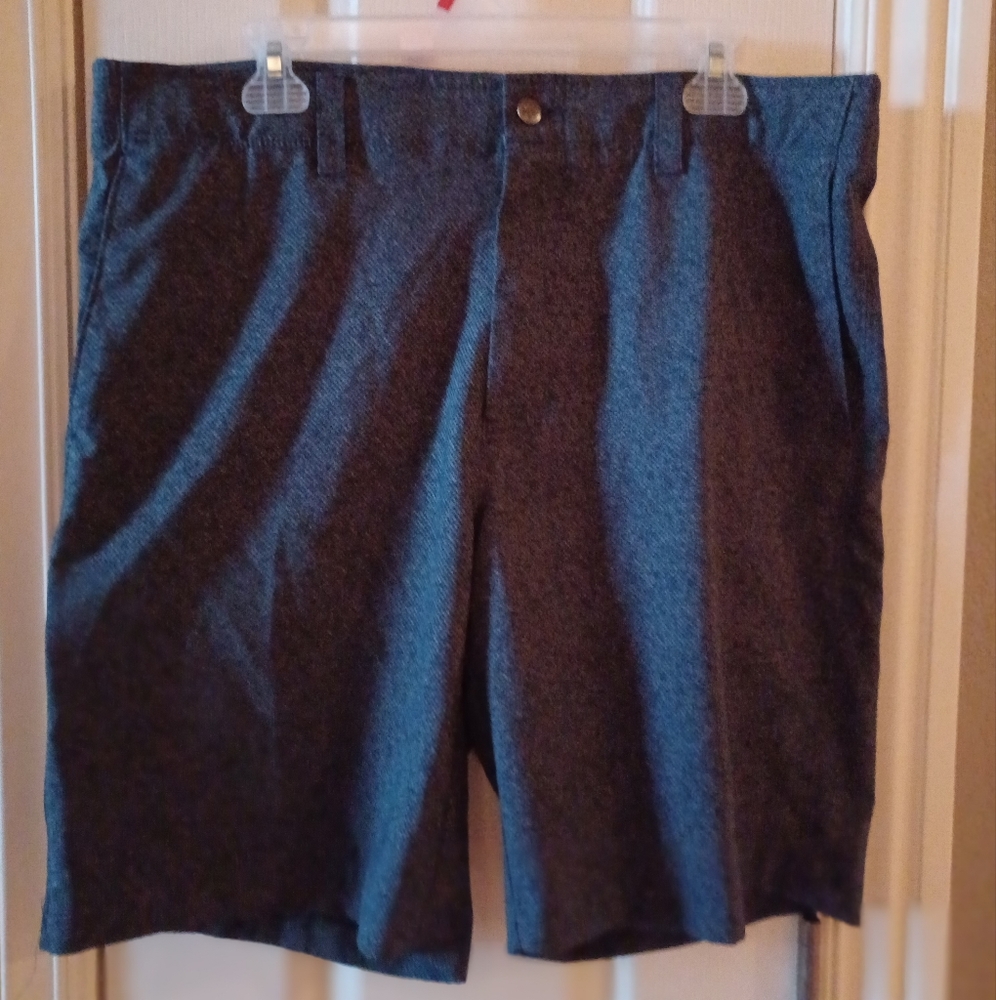 CALLAWAY GOLF SHORTS